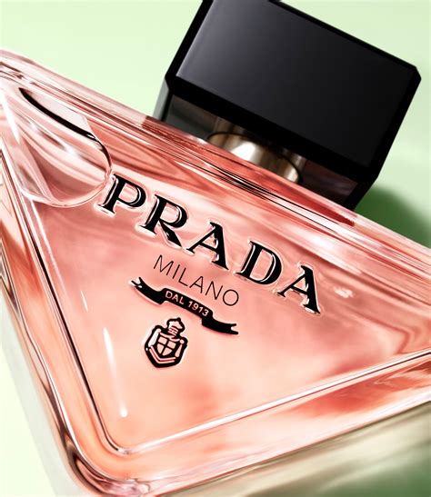 prada perfume reviews